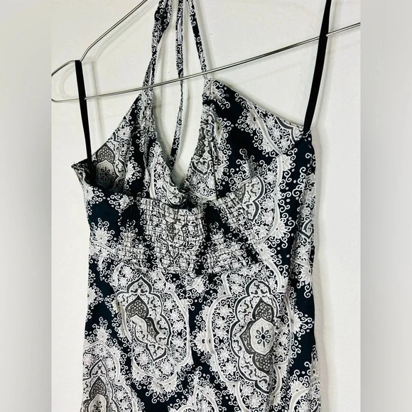 H&M Elegant Halter Neck Knee Length Dress Timeless Blue and White Baroque Print - Picture 3 of 16